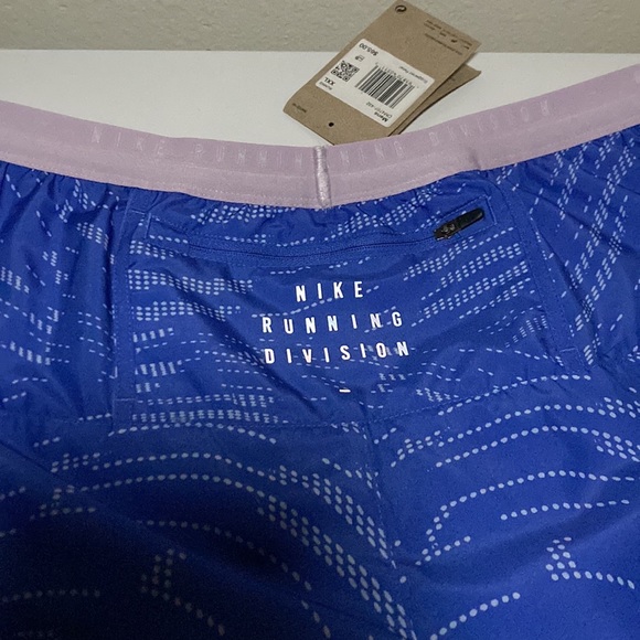 Nike Running Division shorts 5”. - Picture 3 of 13